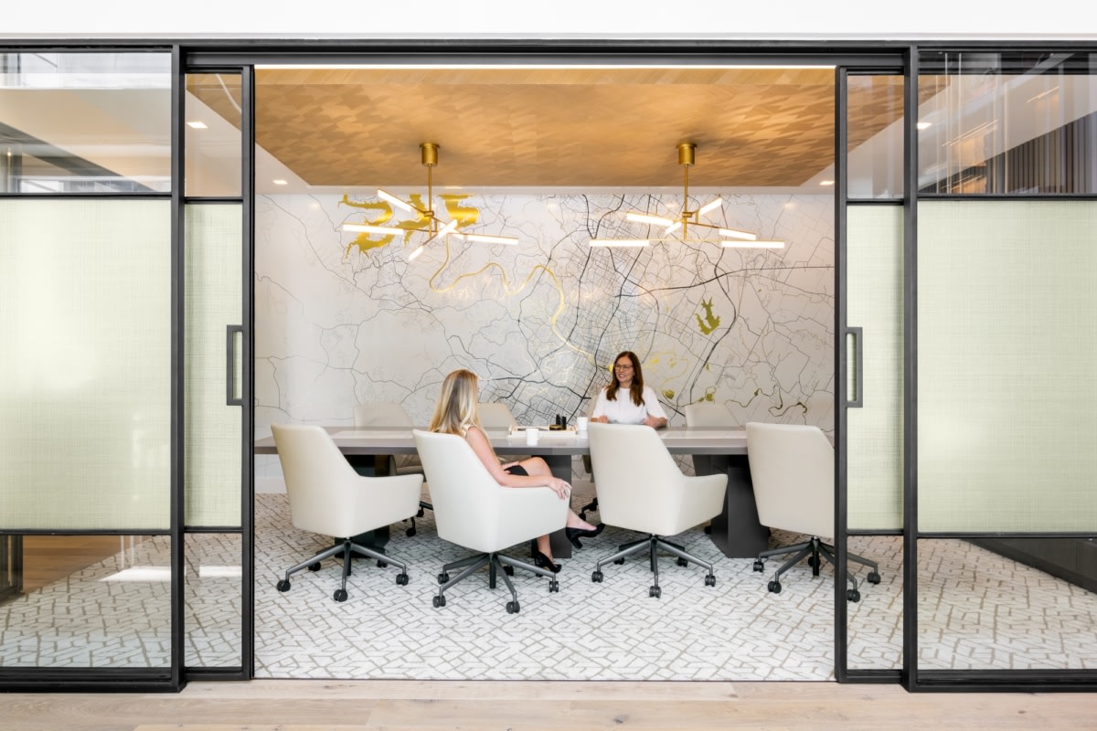 奥斯汀的莫尔兰房地产办公室丨美国奥斯汀丨Britt Design Group-14