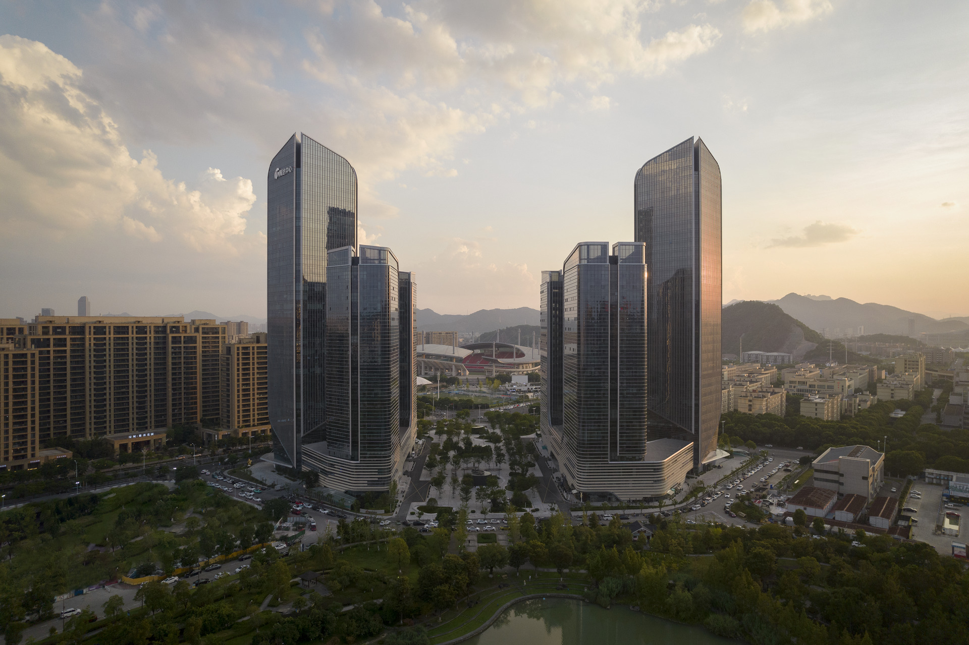 Taizhou Tengda Centre | Woods Bagot-1