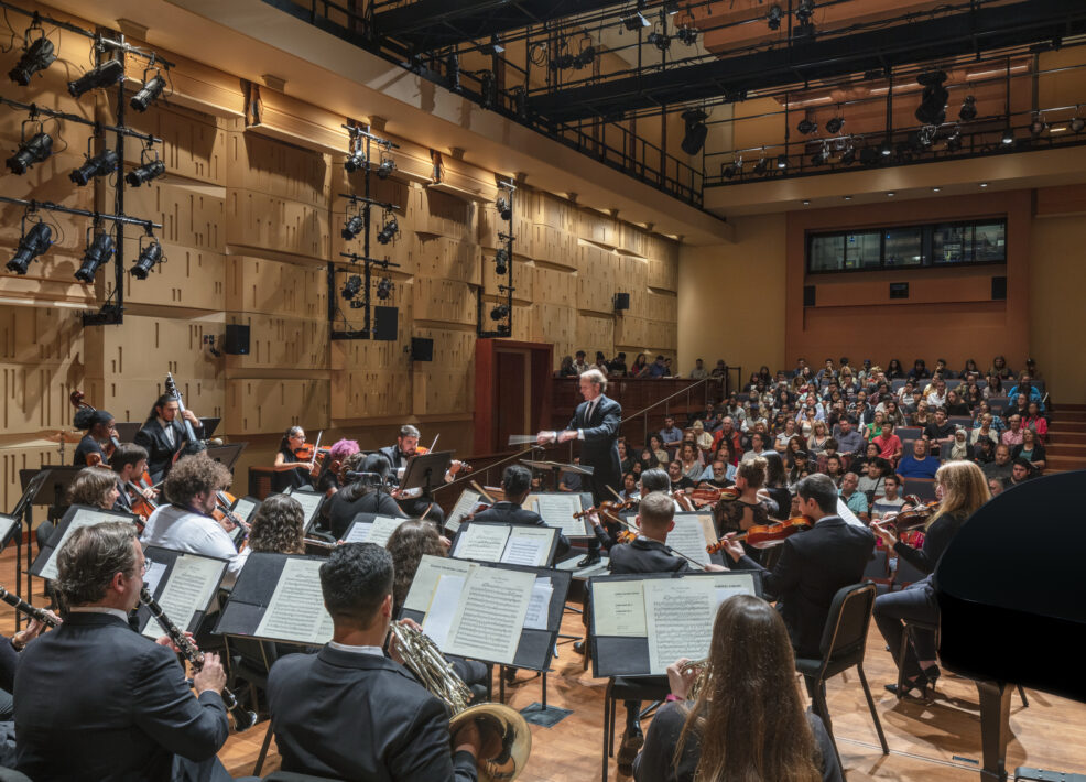 Brooklyn College Leonard and Claire Tow Center for the Performing Arts - Perkins Eastman-3