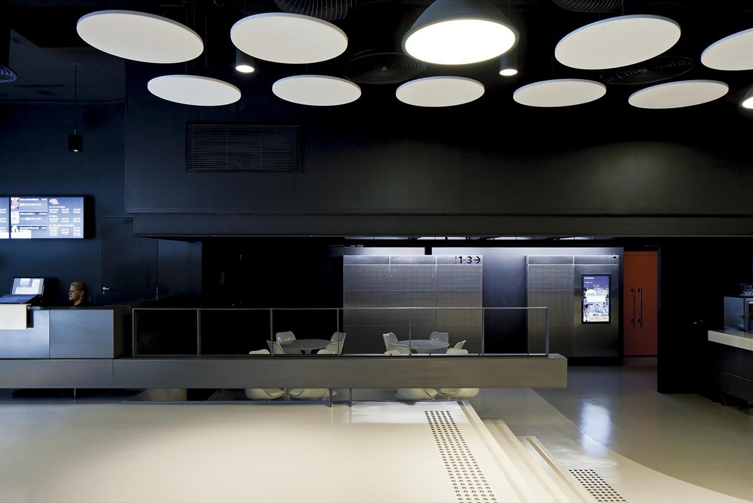 伊塔乌电影院空间-19