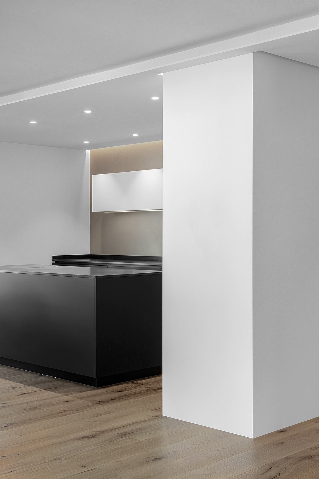 意大利 Bri·en 山谷中的现代三层住宅设计丨Raum3 Architekten-6