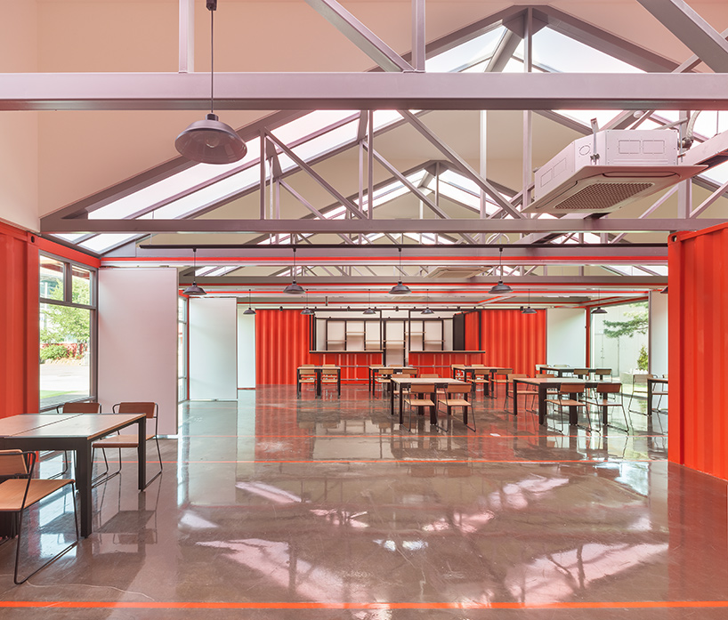 红红火火恍恍惚惚，铁皮集装箱里灵活办公-11