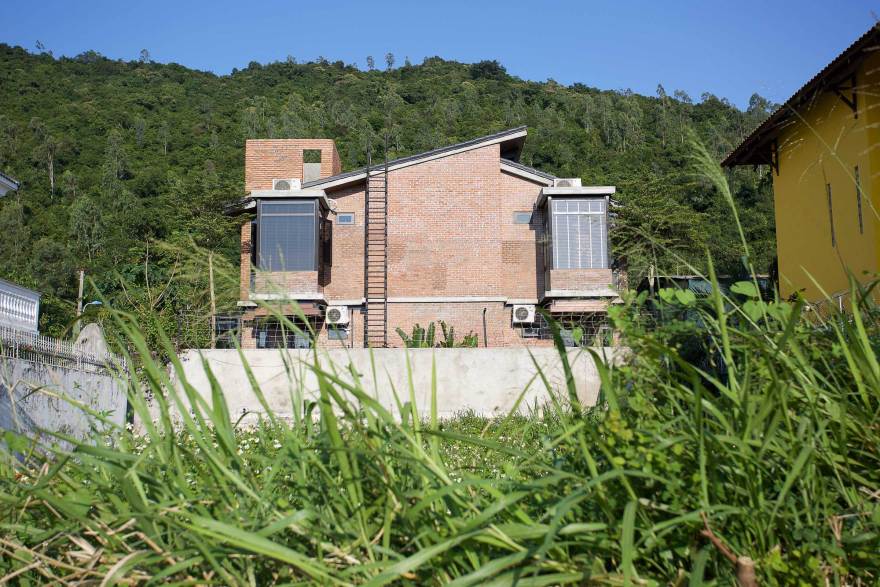 山间双户共享家园·Sơn Trà半岛自然美景中的简约别墅设计-28