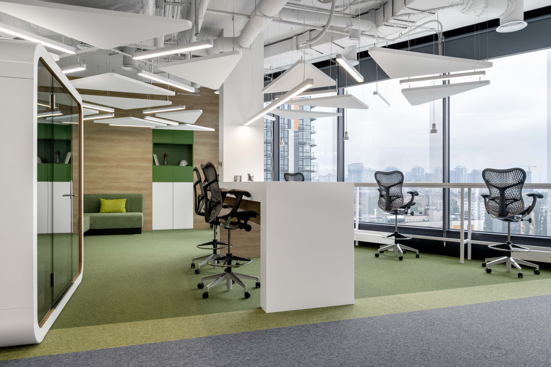 A Look Inside CBRE’s New Kyiv Office - Officelovin'-5