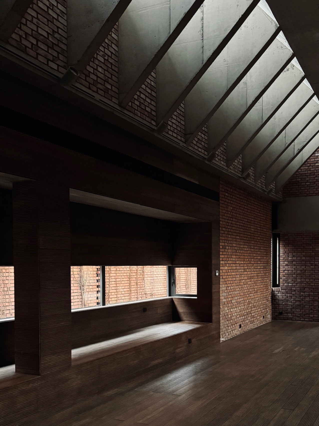 红砖美术馆手机摄影作品，北京 / Kun-32