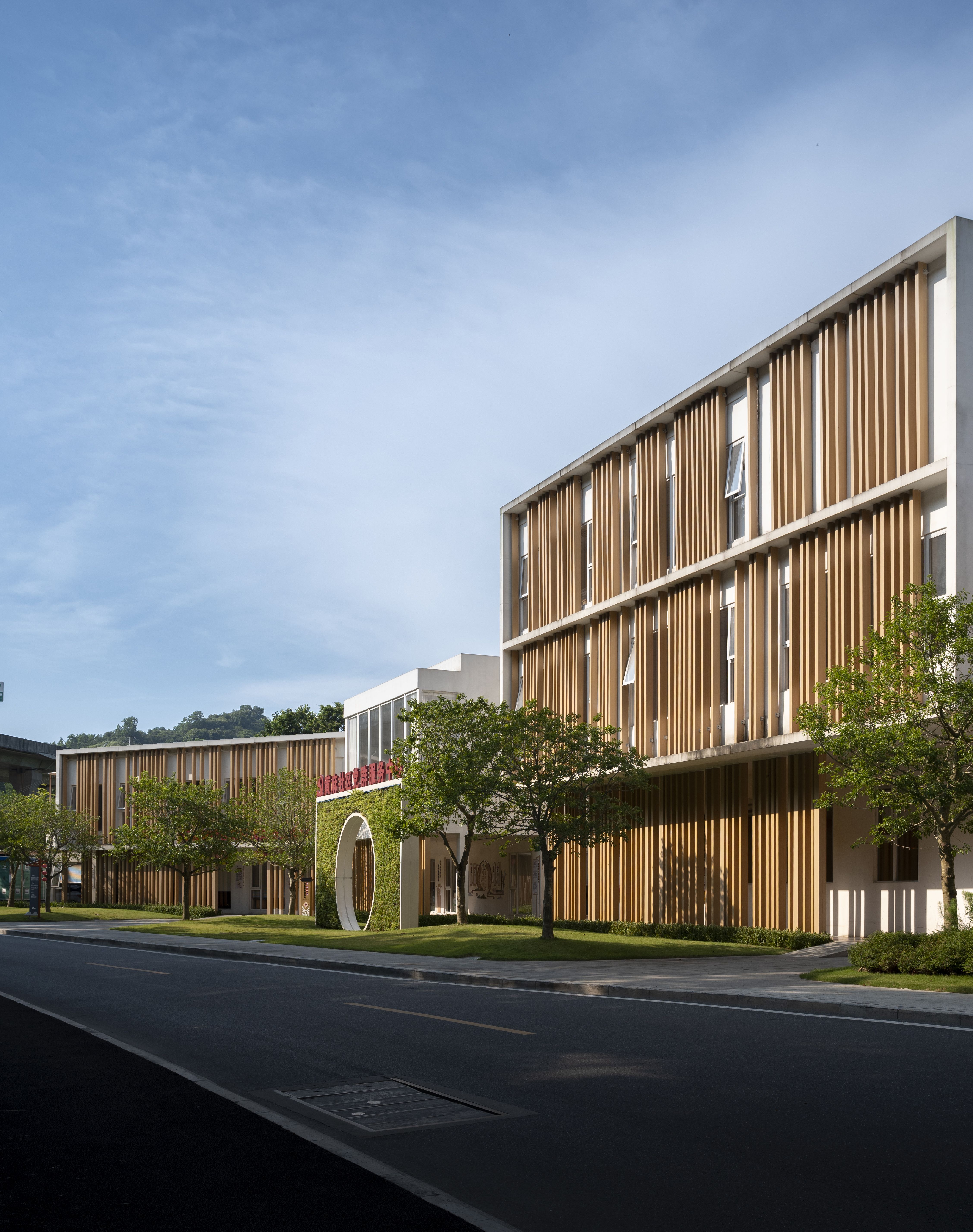 多层面的“轻”：黄麻乡村振兴工作站与乡村会客厅 / 三文建筑 -20