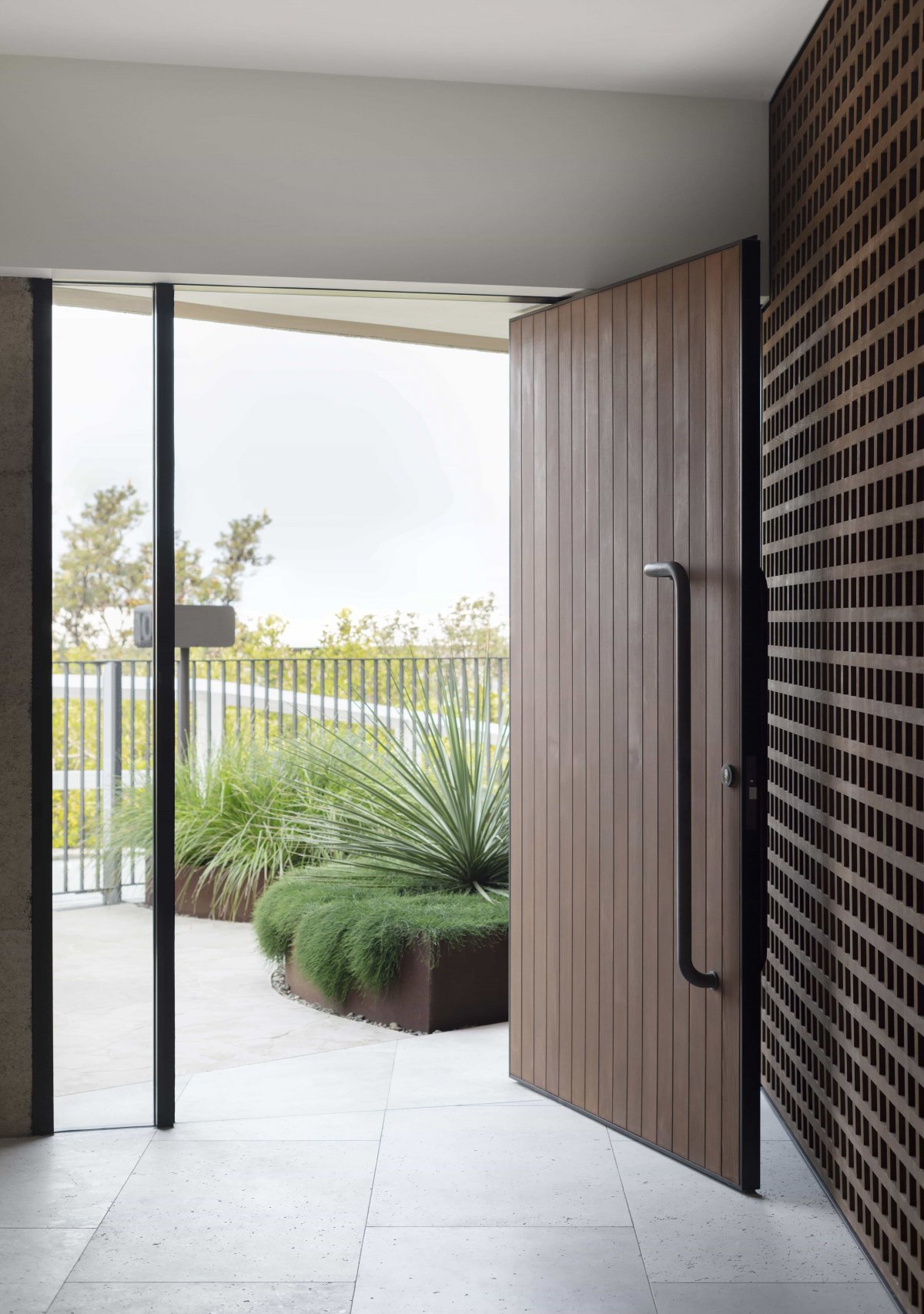 Pacific View Point 住宅-3