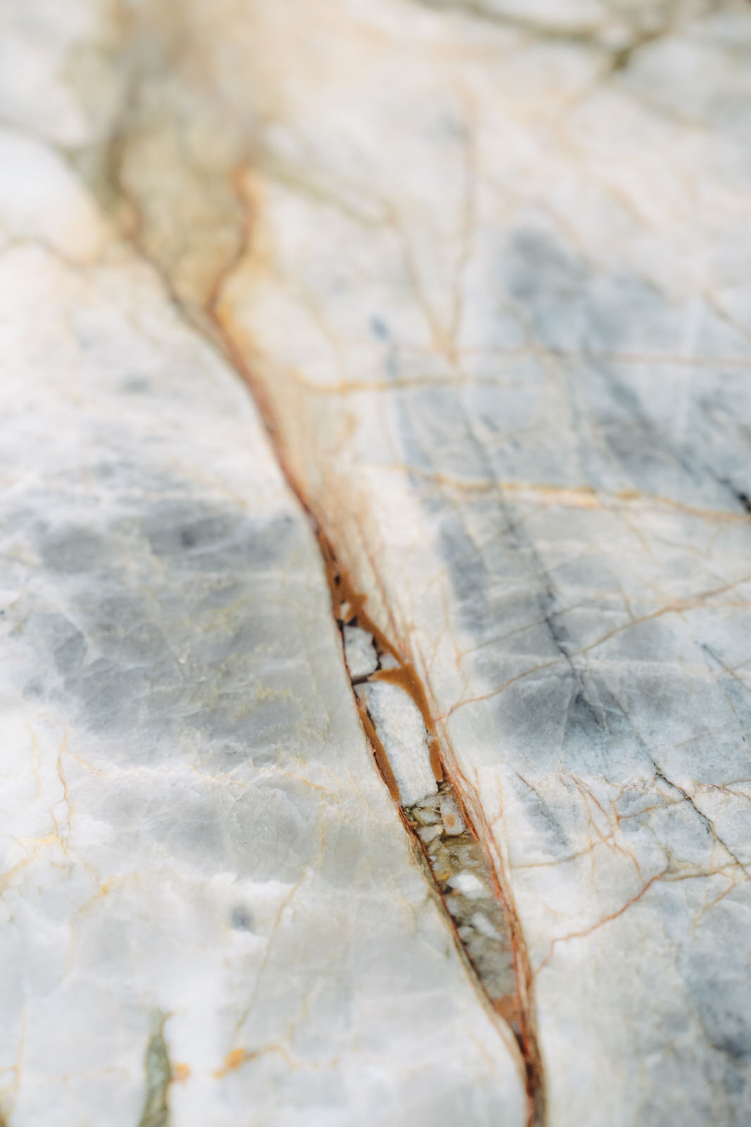 你提供的EGINSTILL可能并不是一个正确的词汇，无法准确理解其含义，因此难以完成整句的准确翻译 丨NetherlandsAmsterdam-14