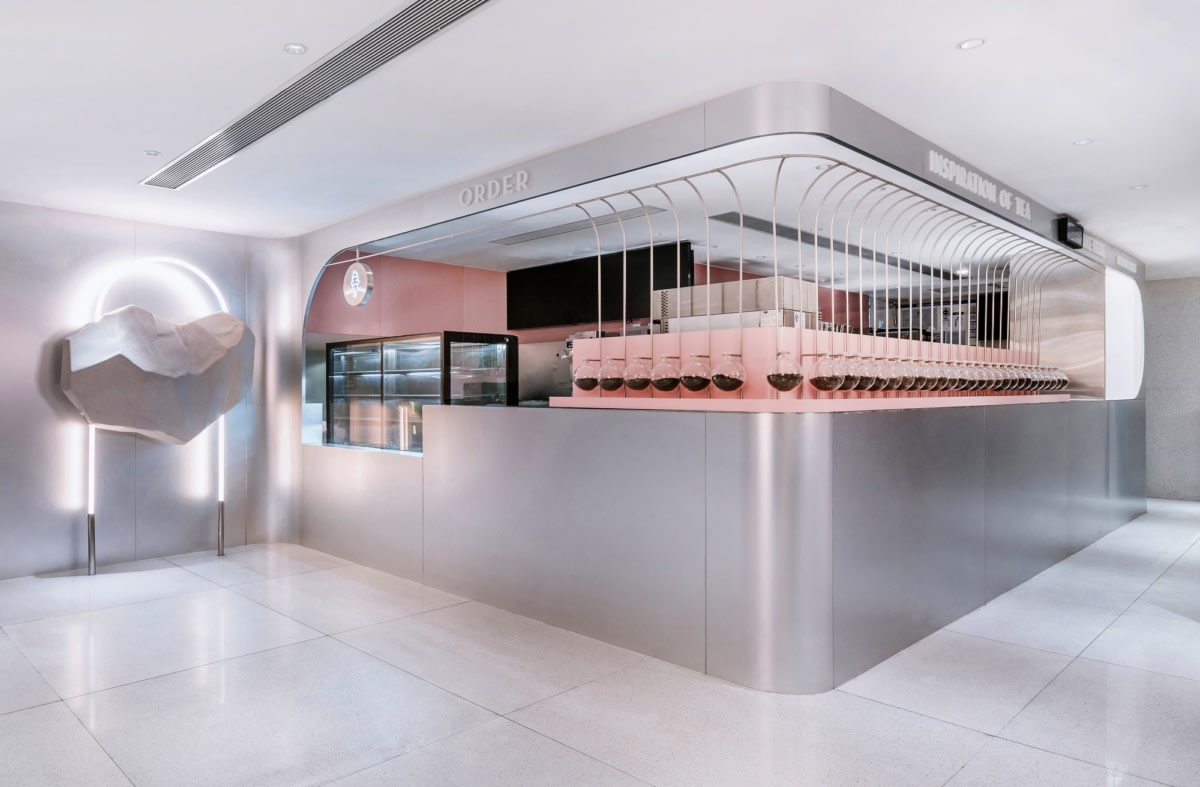 北京蓝色港湾生活方式购物中心的喜茶粉色店-11