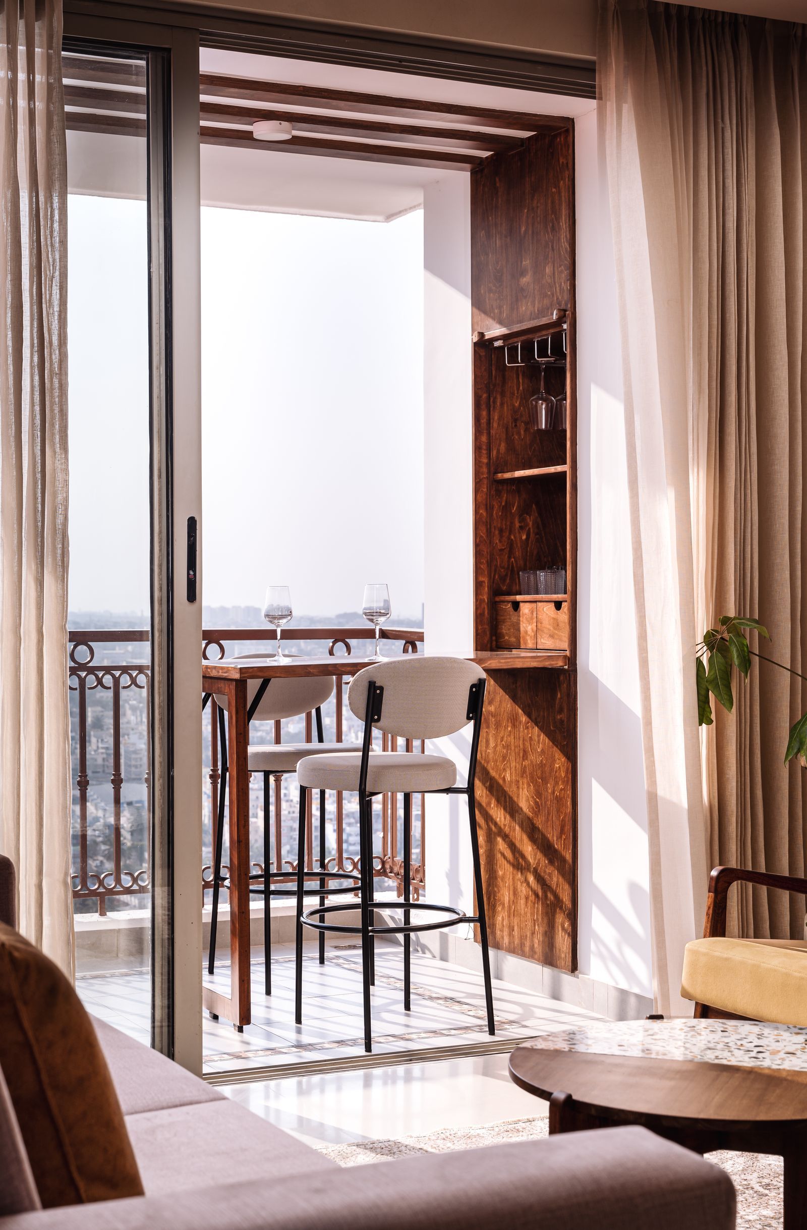 900 平方英尺班加罗尔居家办公改造住宅丨印度班加罗尔丨5FT. Apart 的 Taarini Jouhari-20