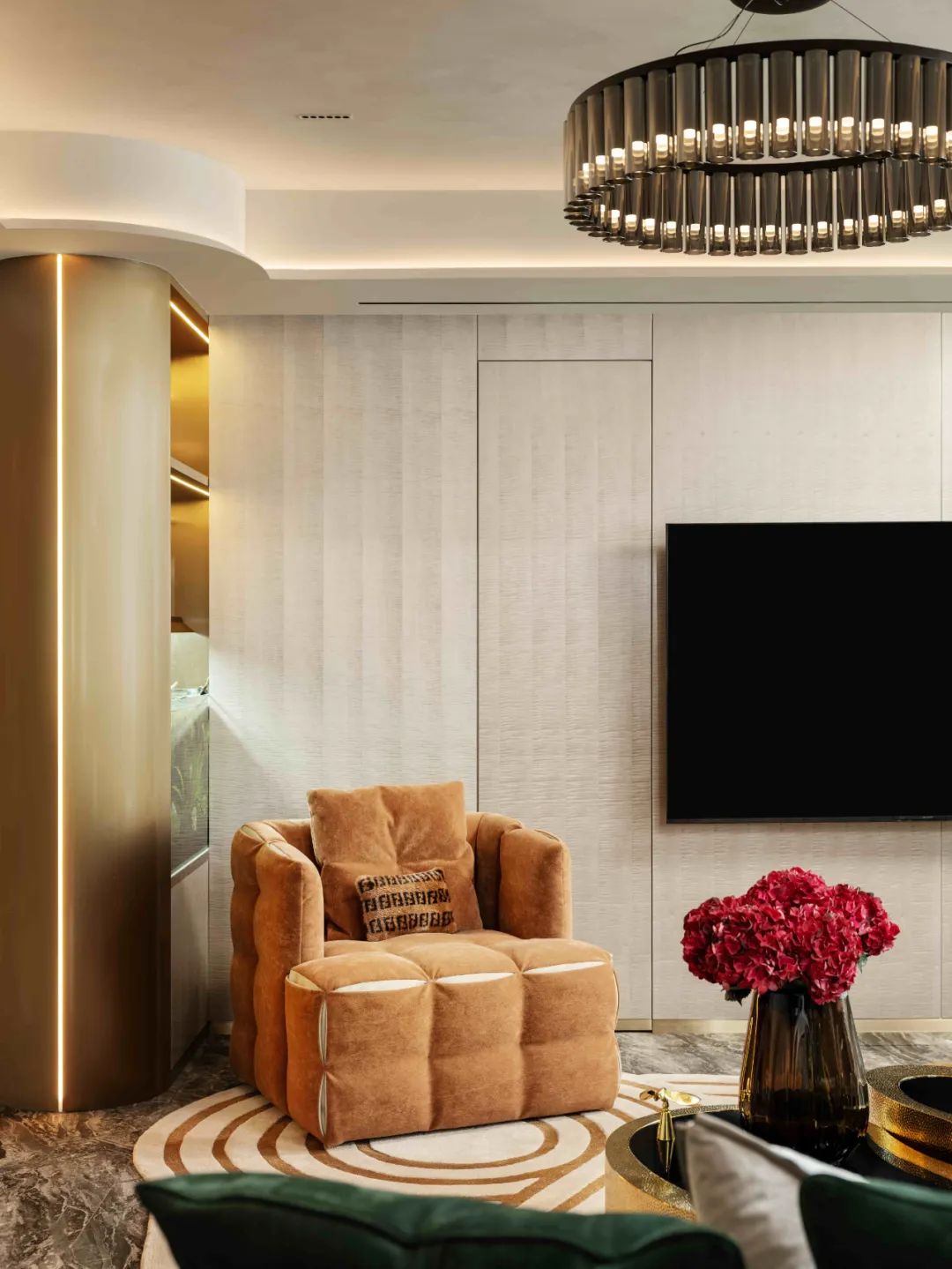 魅无界设计｜摩登海派大平层：个性与艺术的生活共鸣-16