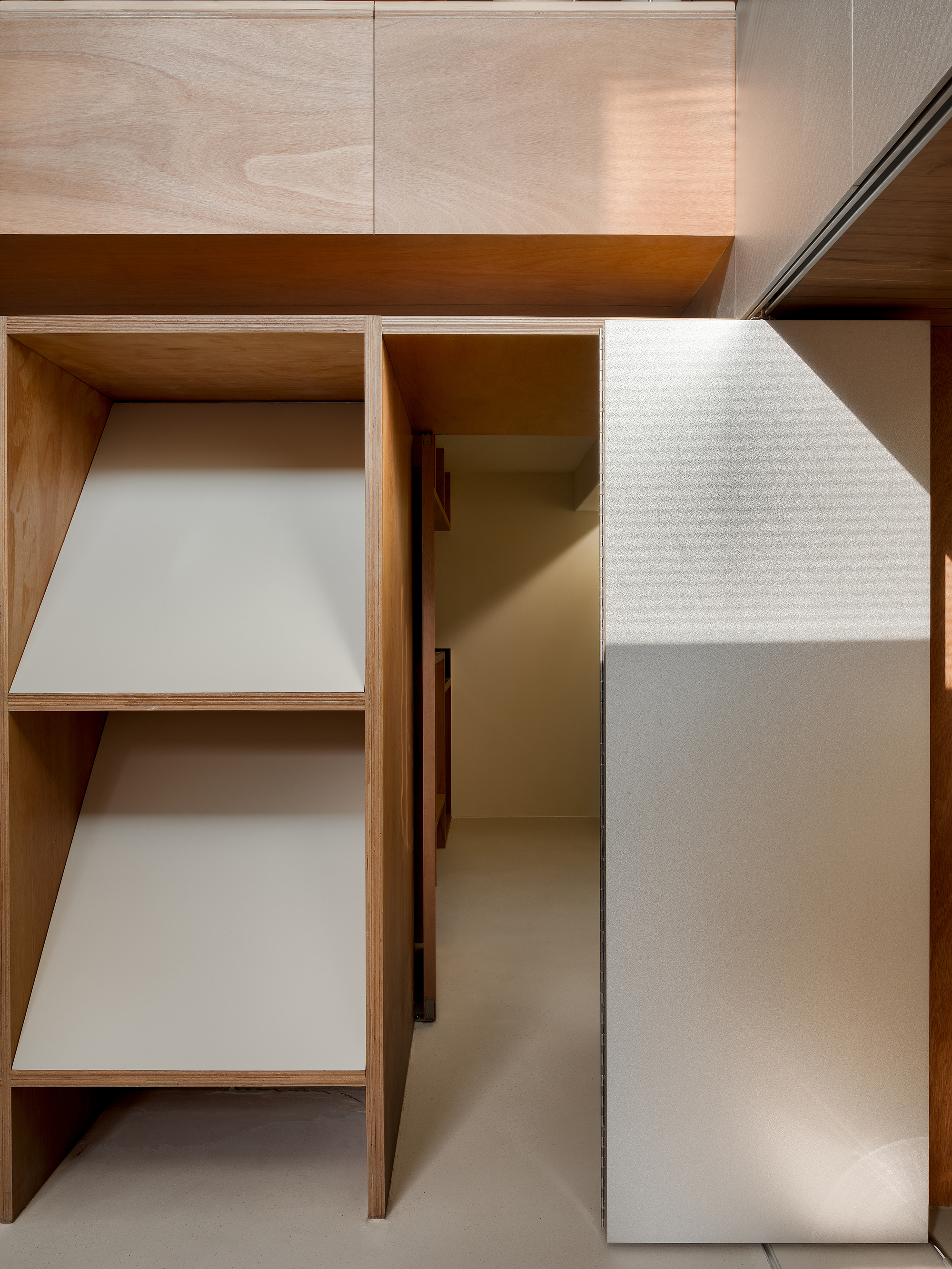 Reinterpreting a 50-Year-Old Building in Myeongnyun-dong丨sukchulmok + BRBB Architects-39