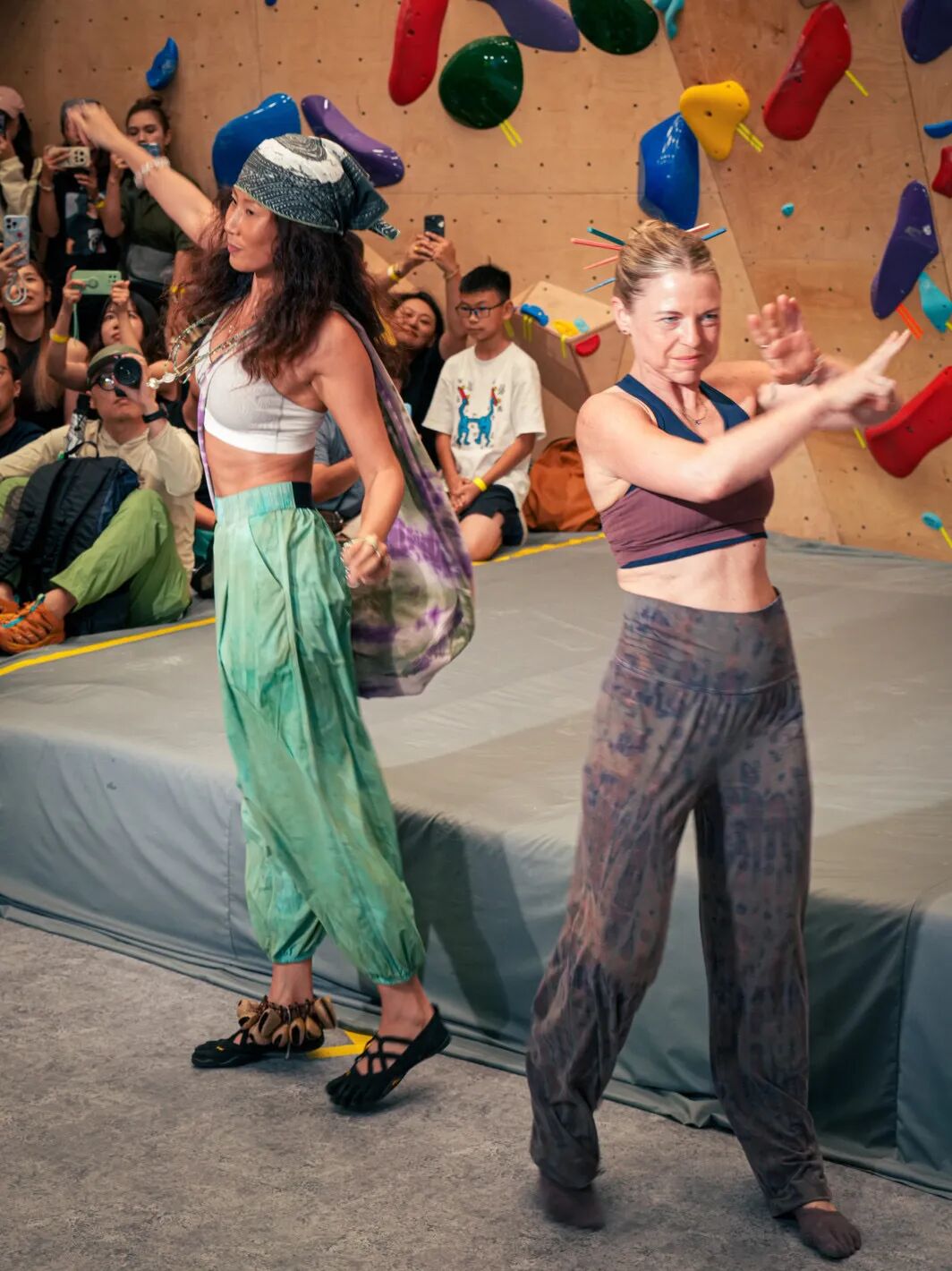 RDI瑞国际照明设计|光启乐活场趣潮燃-安高若Lab0Center发布会-10