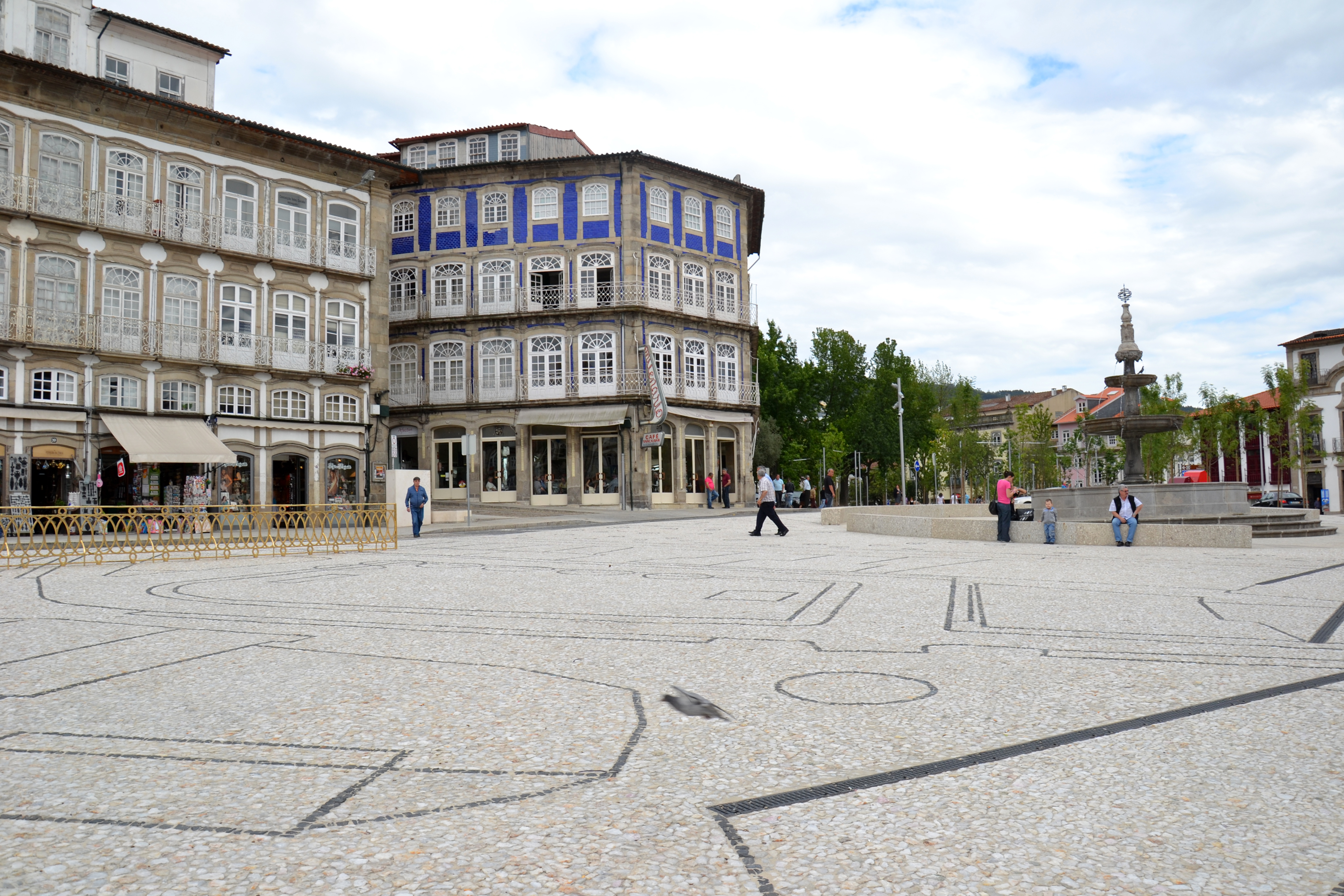 普拉亚杜图拉尔,圣达马索林荫大道和圣安东尼奥街城市更新项目丨葡萄牙丨米尼奥大学建筑学院研究中心等-79