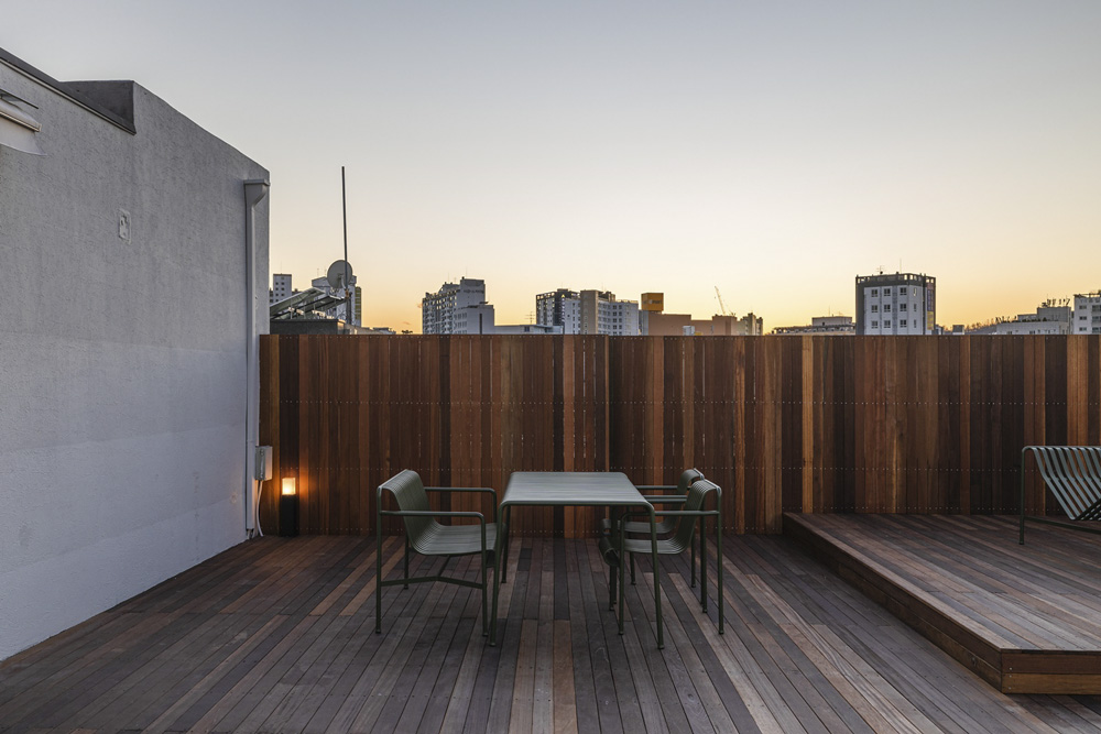 斯坦福白与木-8