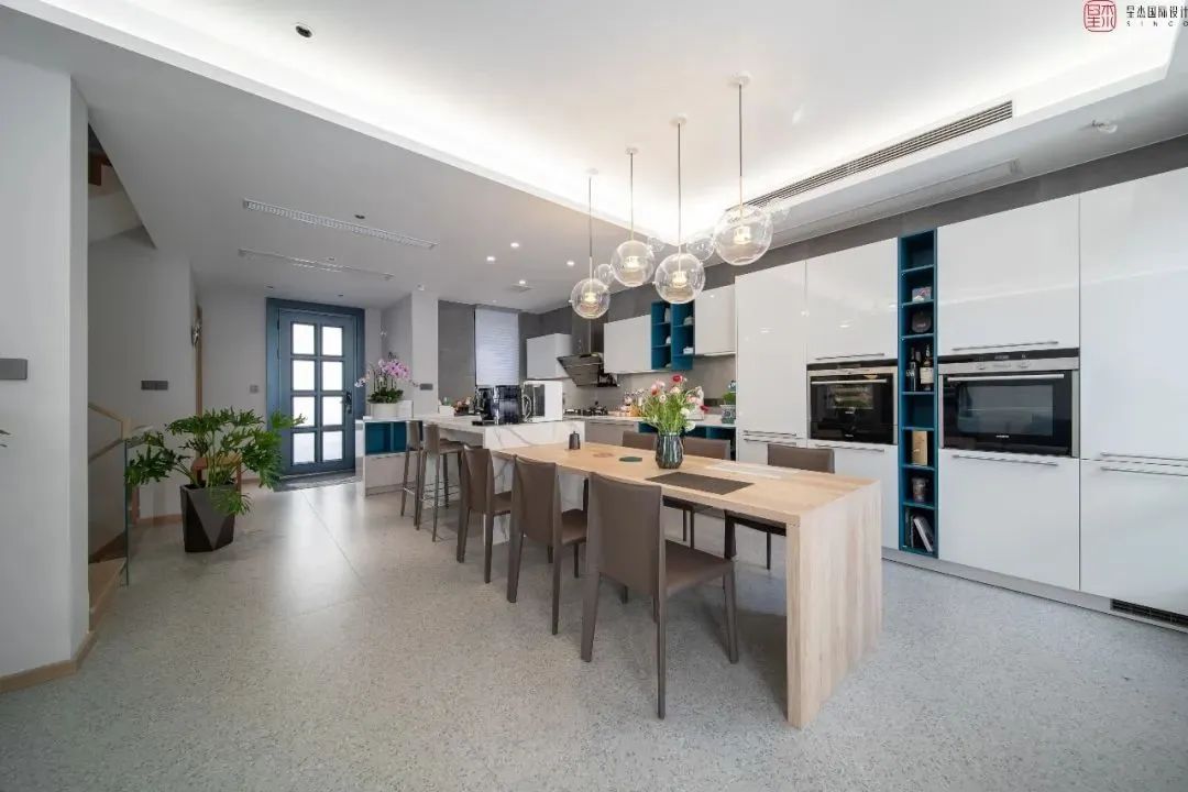 现代轻盈 · 295㎡联排别墅设计丨星杰-28