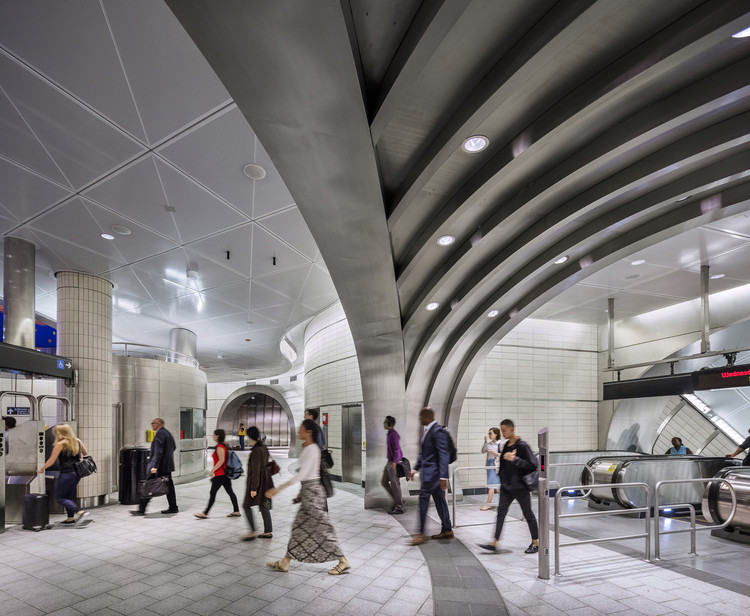 纽约 34 街哈德逊庭院地铁站 | 现代化交通设施的创新设计-2