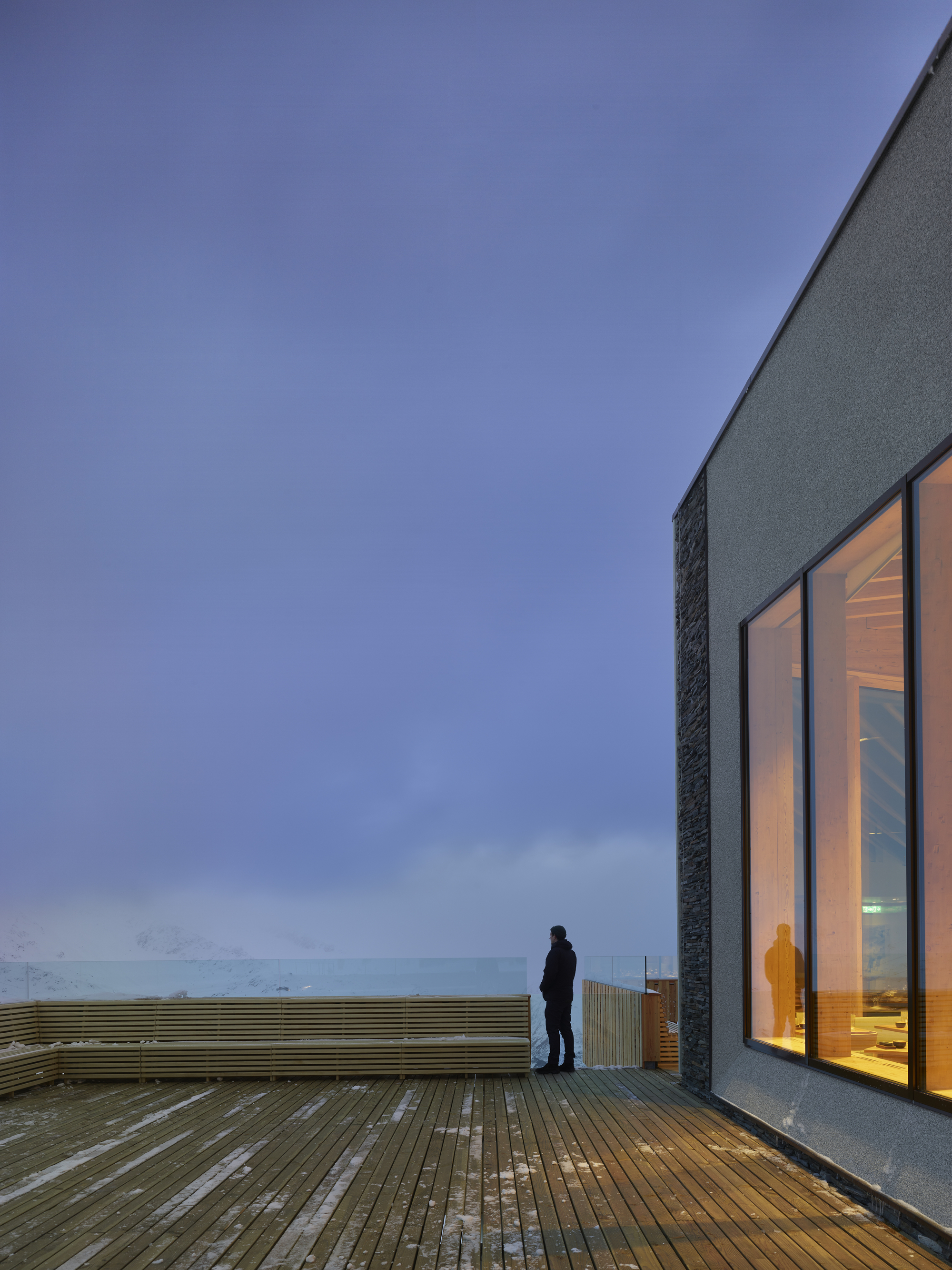 Restaurant Gütsch / Studio Seilern Architect -38