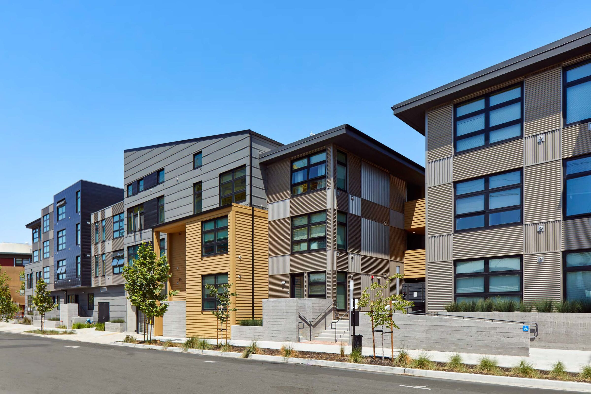 加州 Emeryville 新型混合住宅，工业风与居住功能的完美结合-7