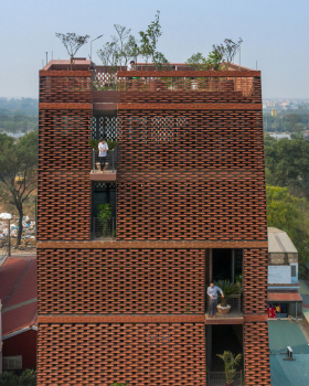 Tropical Flow / H&P Architects