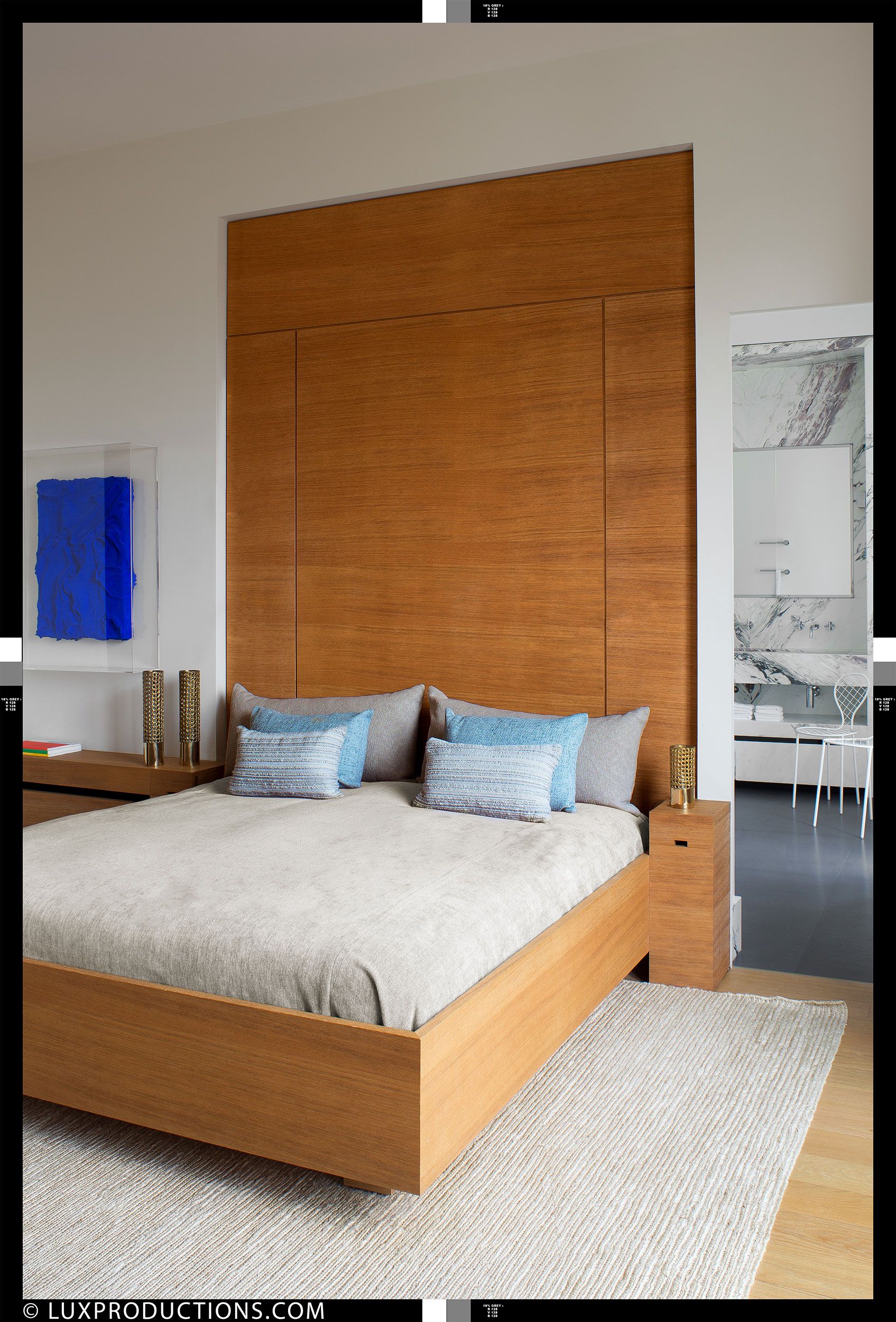 巴黎设计师打造极简公寓,丑小鸭变天鹅-21