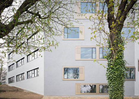KSG adds textured walls to university chemistry lab in Aachen-6