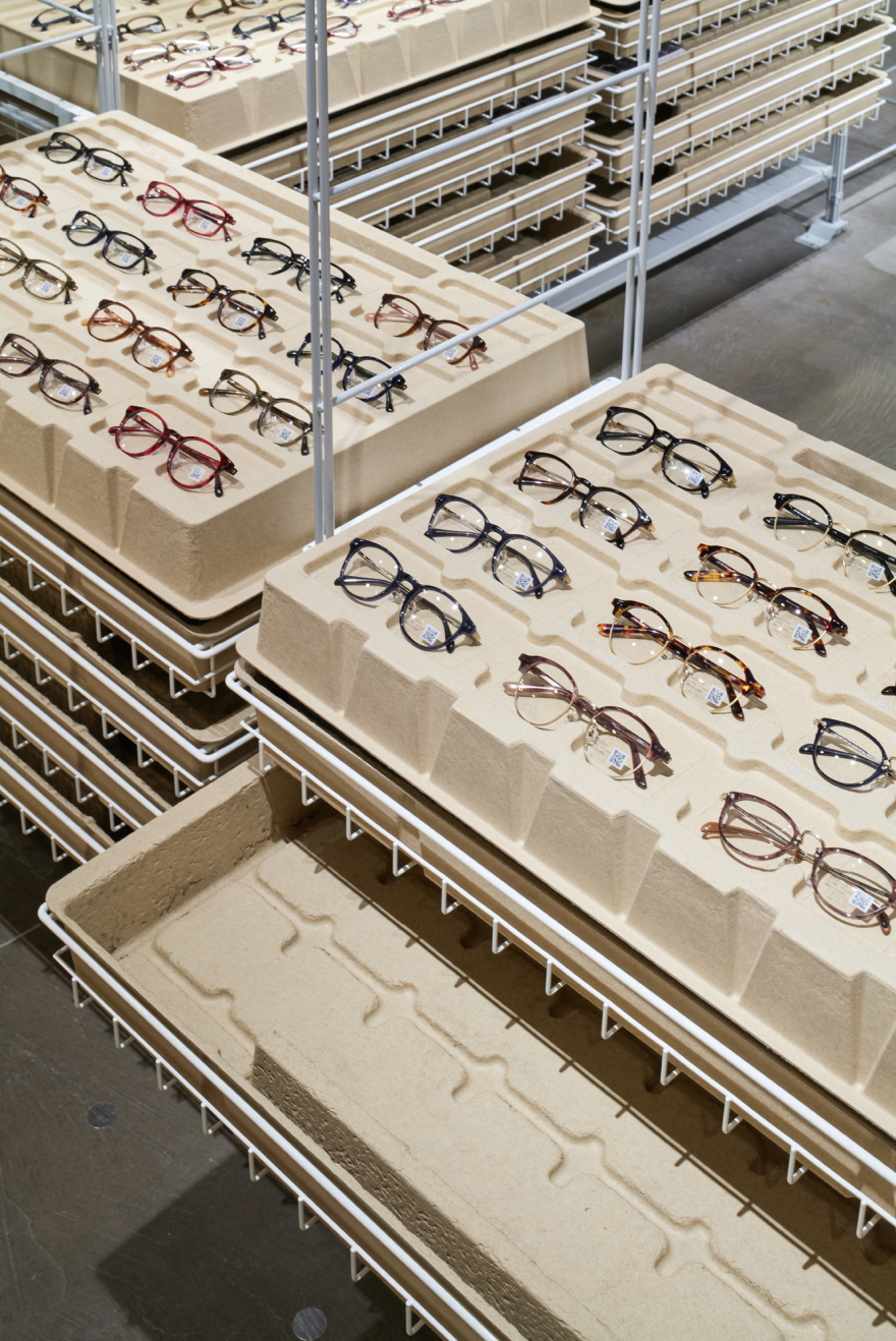 JINS 睛姿函馆店丨日本丨Schemata Architects + Jo Nagasaka-36