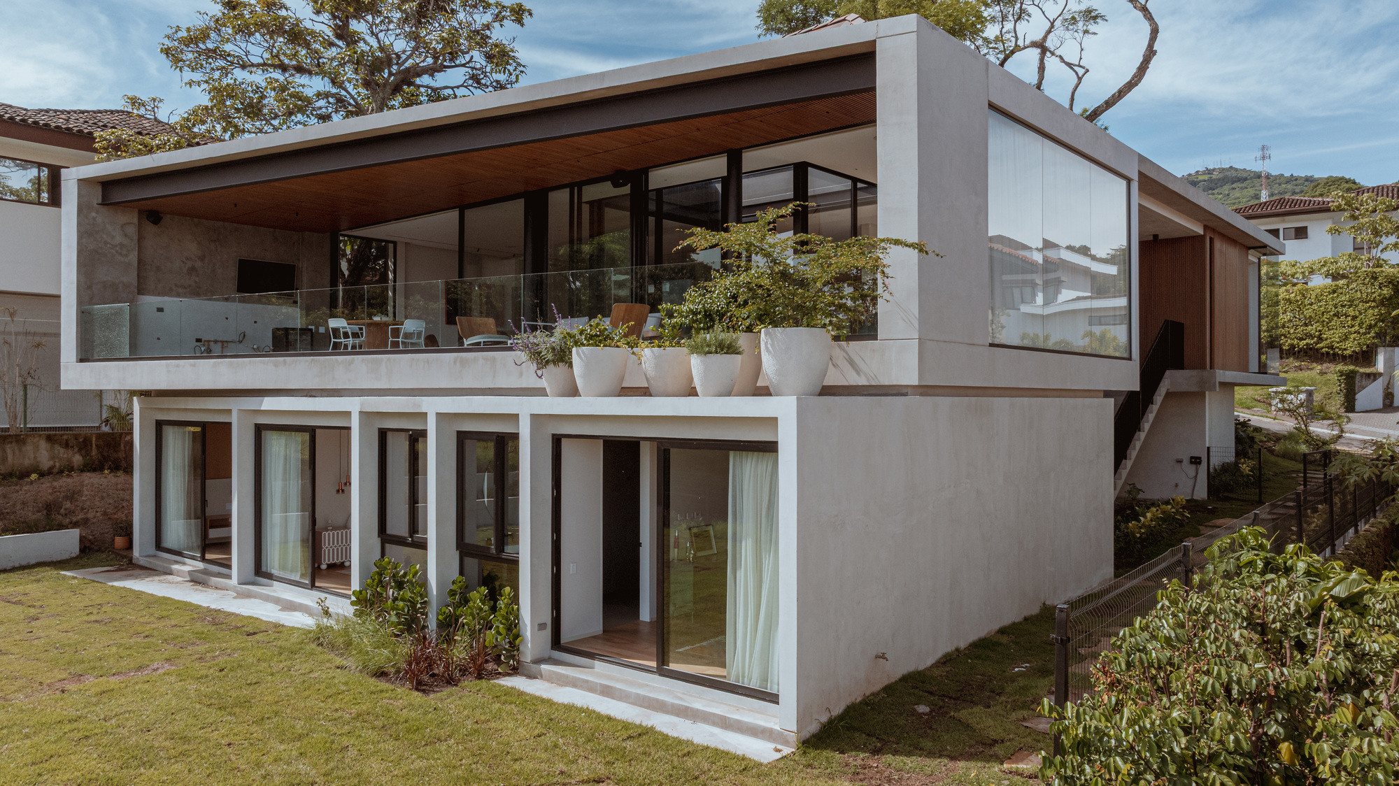 疯狂之屋（注：Casa Mad结合常见语境，可能较为符合一些叫Casa Mad的景点的含义，比如越南大叻的疯狂之屋（Càt Tường Điên Đã，也被称为Mad House ），若有特定背景信息请补充） 丨哥斯达黎加圣何塞丨JSARQ-28