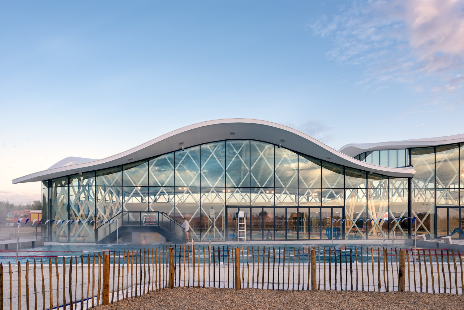 体育馆丨MultiplexeAquatique-15