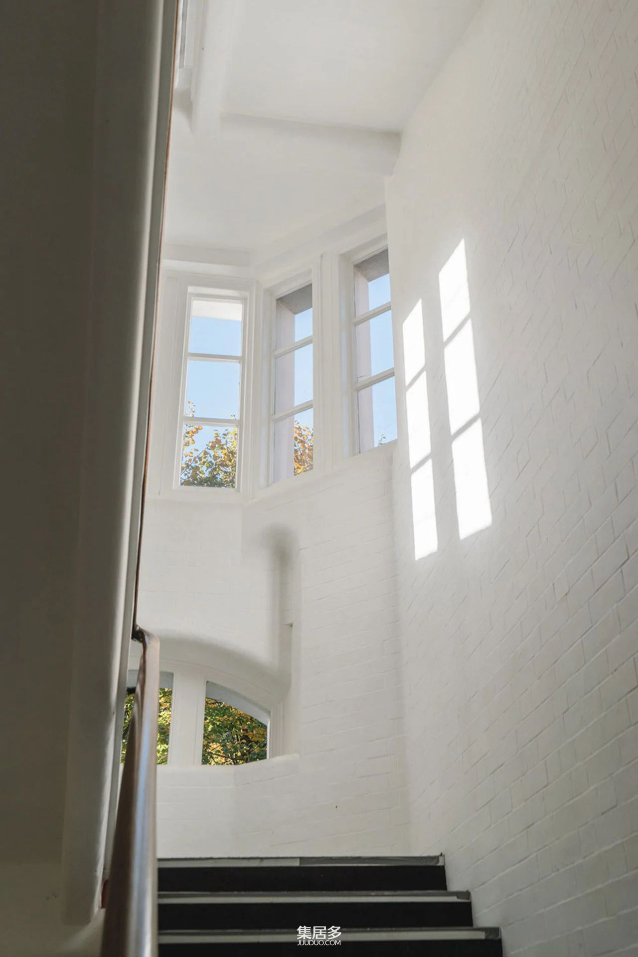 伦敦历史医院大楼中的现代明亮公寓丨英国伦敦-19