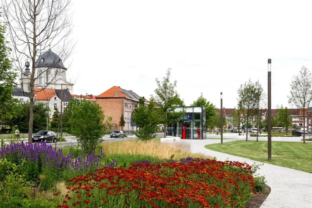 创意街区设计 | 打造人性化公共空间-29