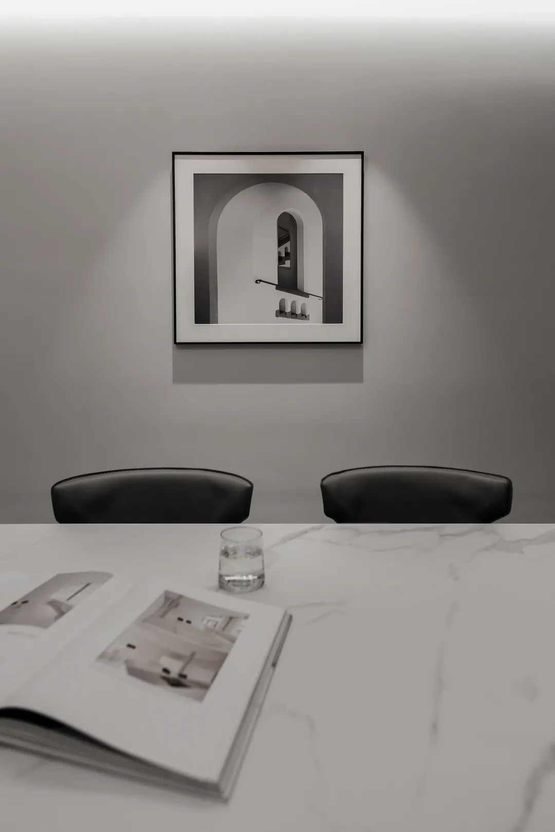 黑白灰的现代生活空间 · 铂瑞湾家居案例丨中国温州丨二间半设计事务所-30