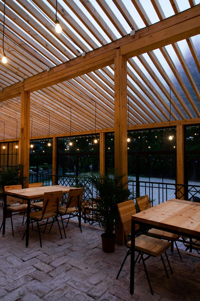 绿意盎然的酒窖餐厅-36