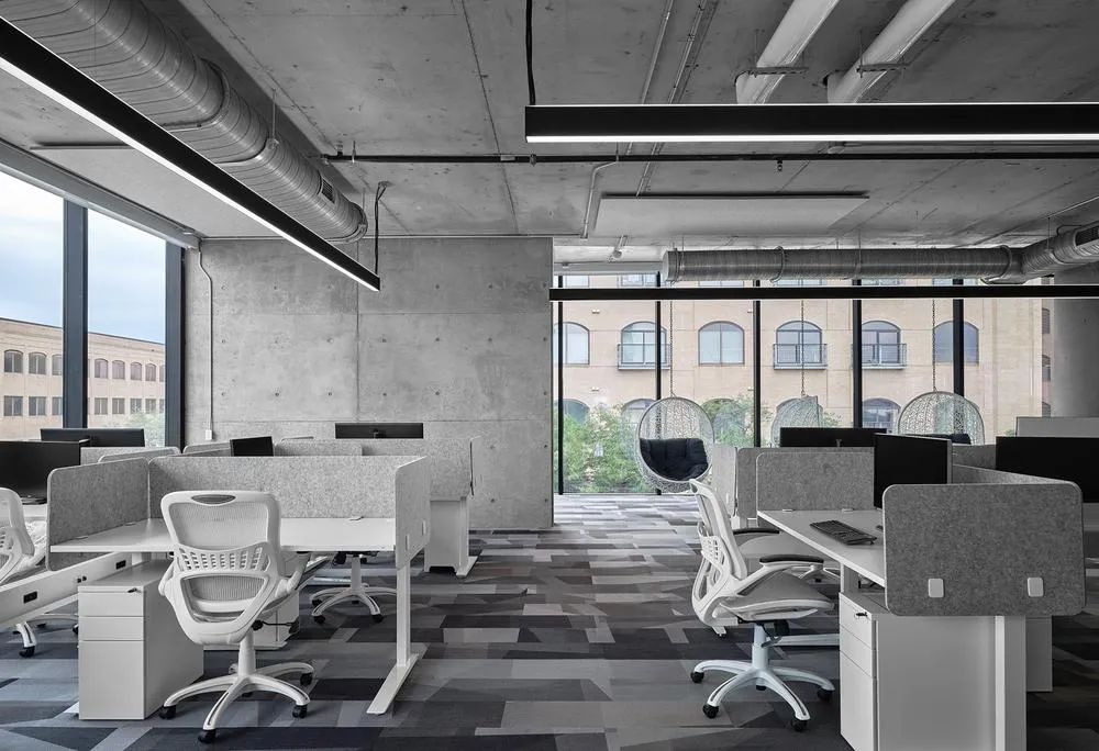 Waterloo Central · 极简精致工业风工作空间丨美国丨Runa Workshop-24