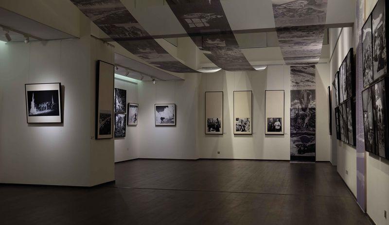 邹本东摄影艺术展-14