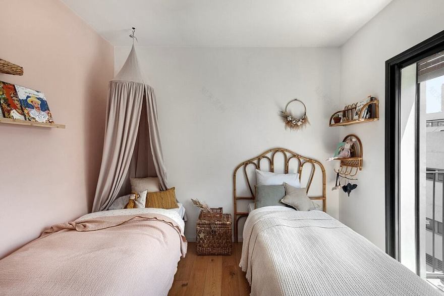 A Rooftop Apartment Overlooking Two Cities 丨 Halel Architects-7