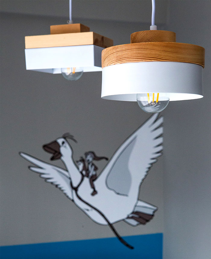 北欧风医生办公室  Square Design Interiors-2