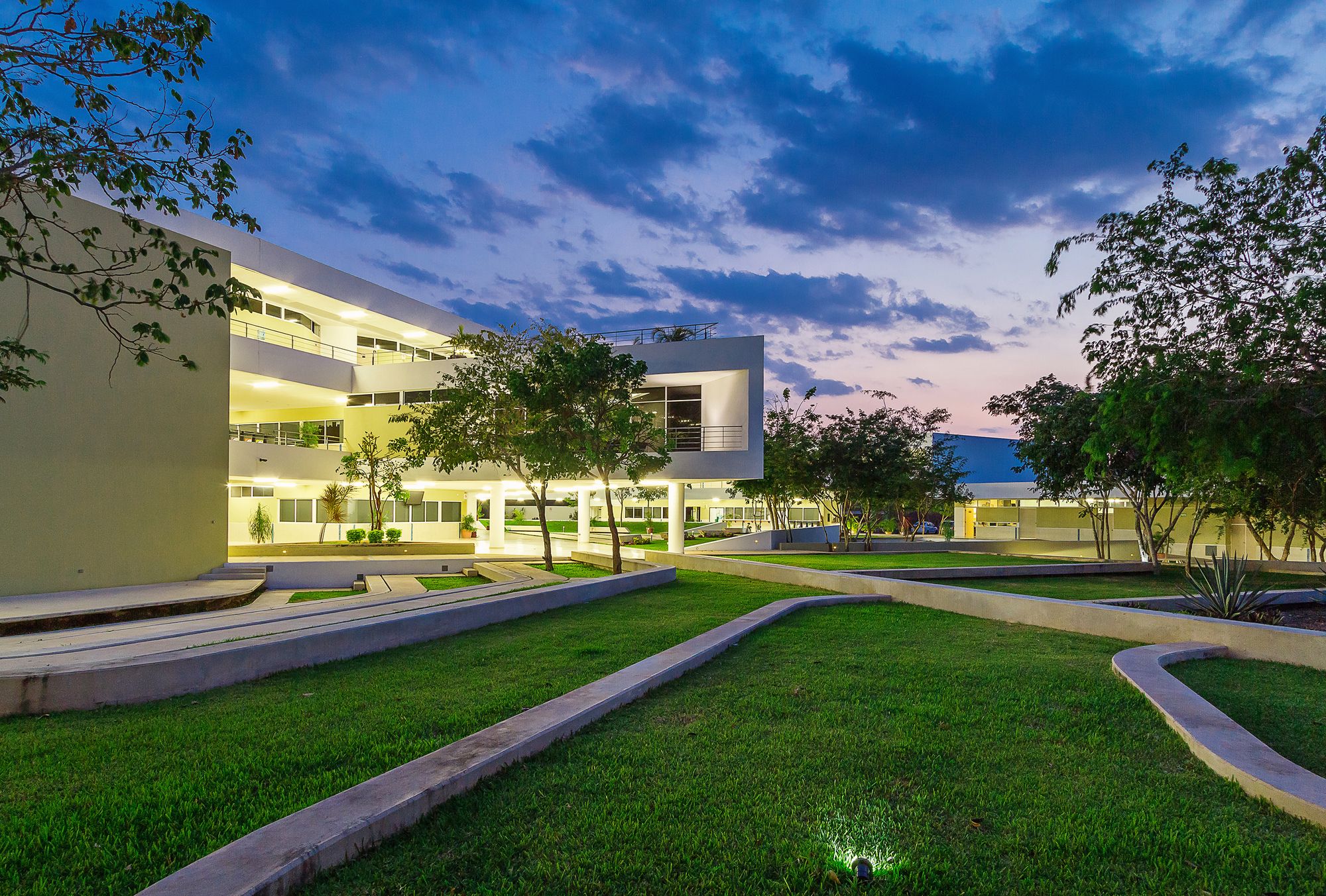 墨西哥尤卡坦自治大学教育学院 | 建筑系的 Departamento de Proyectos 设计团队-16