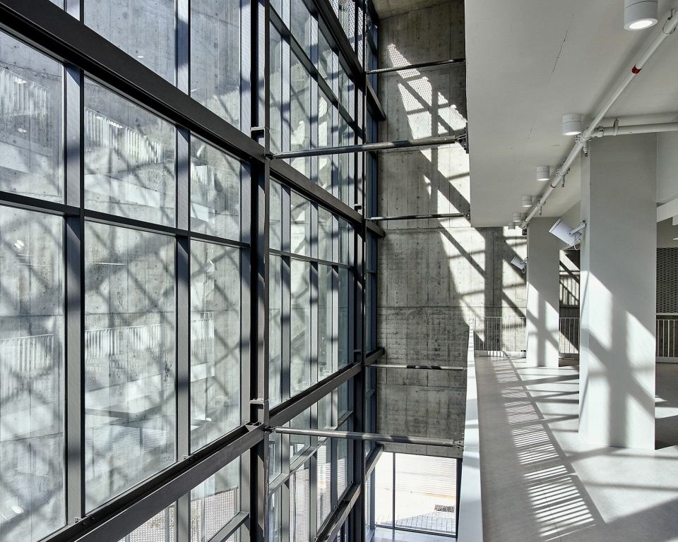 南非 Sol Plaatje 大学学生资源中心-44