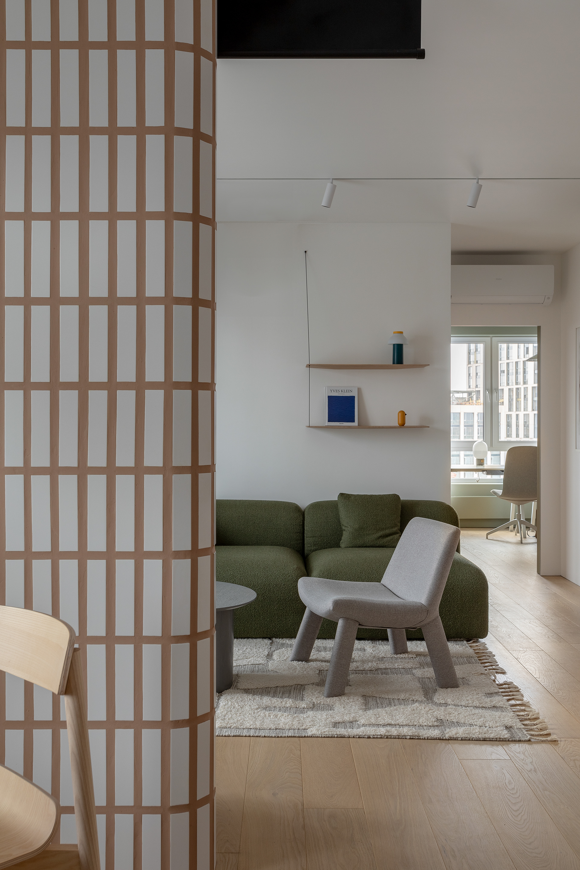 由布罗·斯洛沃设计的公寓丨Buro Slovo-6