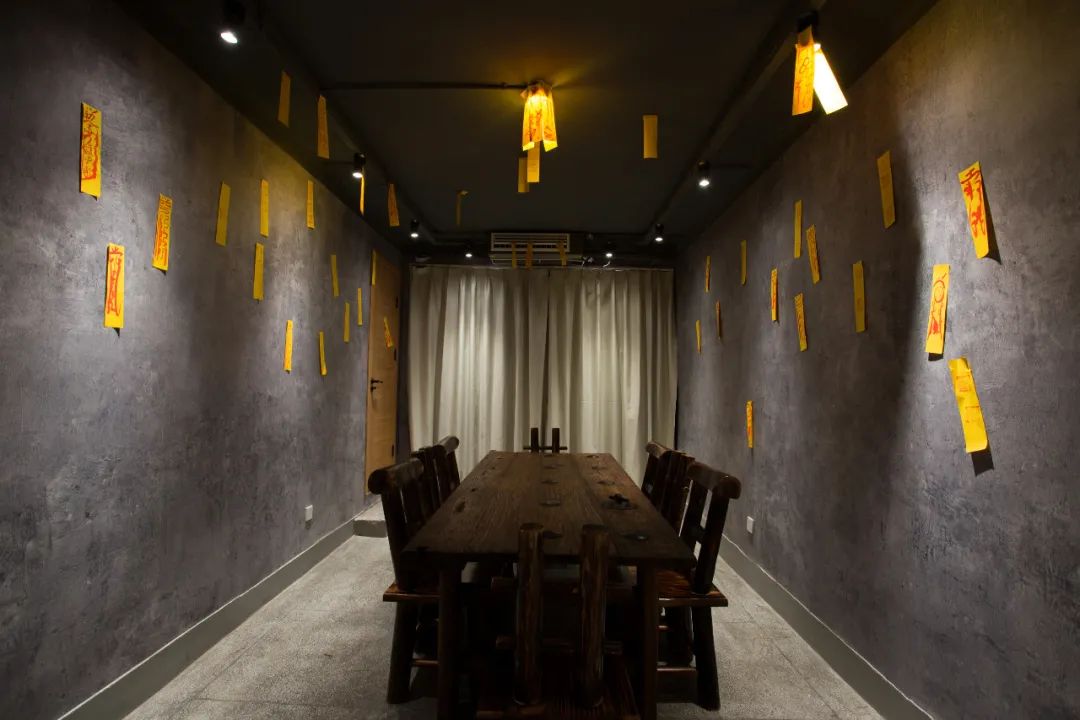 穿越时空的赛博朋克剧本杀馆·连云港 ERROR·404丨中国连云港丨点度空间设计-53