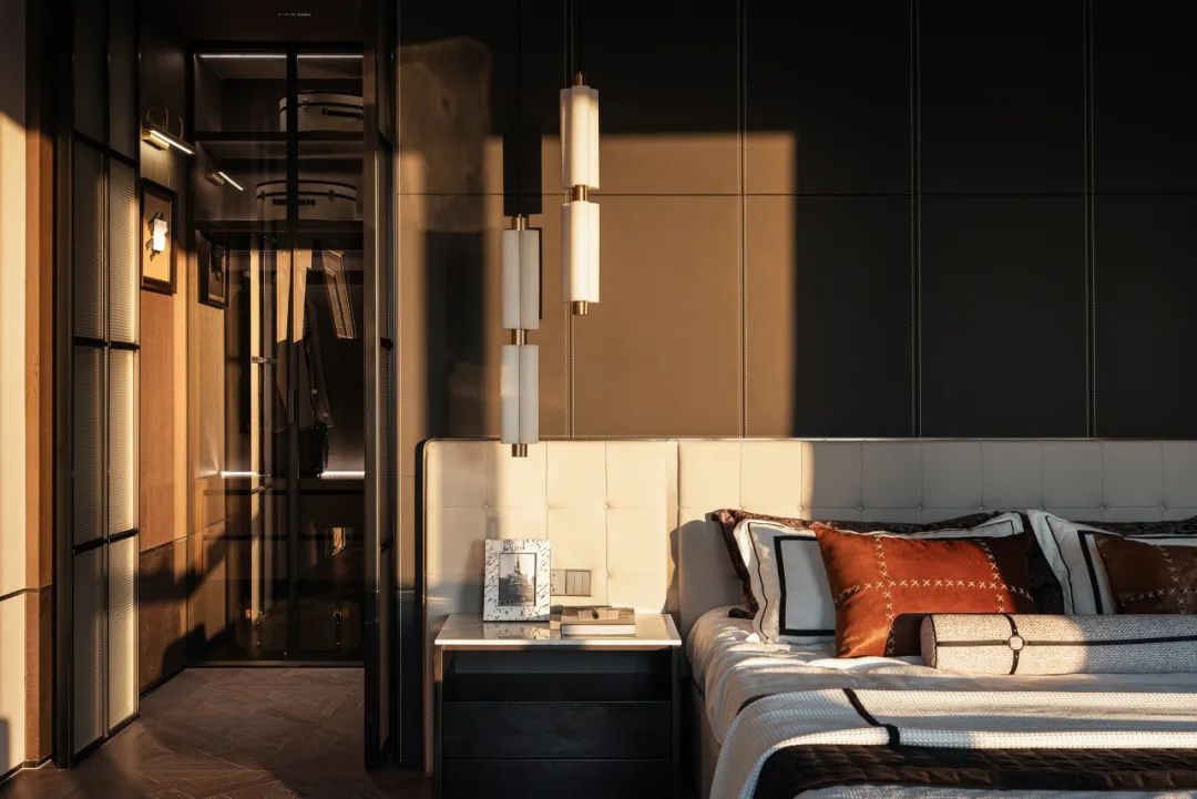 武汉沙湖中心·云玺 样板间丨中国武汉丨李益中空间设计-56