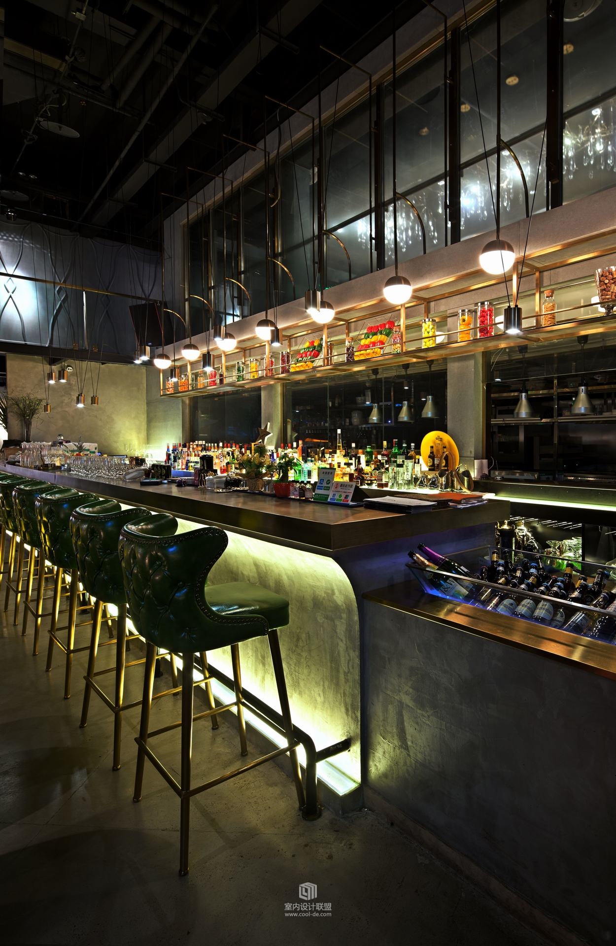 艾唯室内设计--重庆市ST.MOTi西餐厅餐饮空间-11