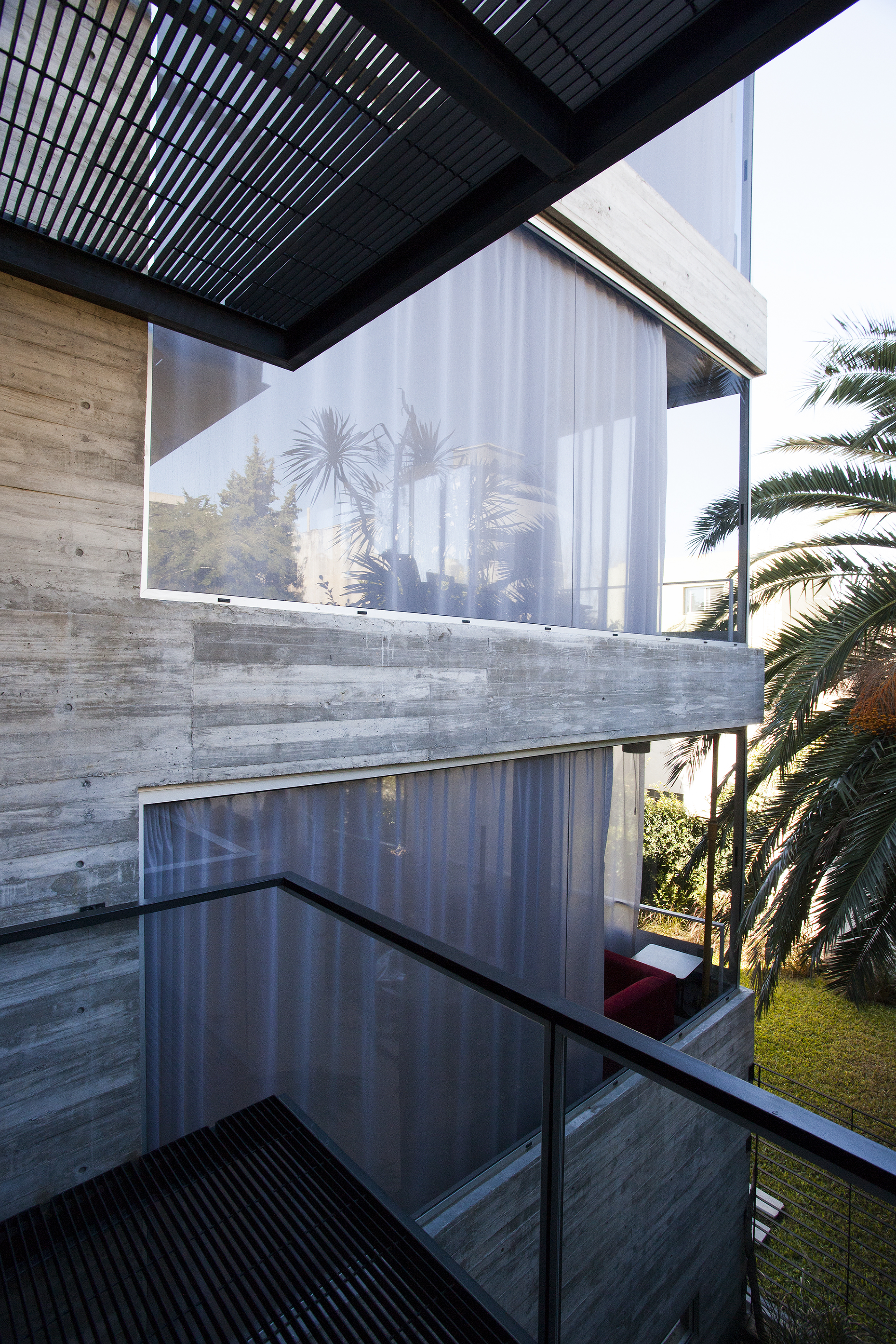 CS 大楼 | 突破常规的混凝土住宅设计-17