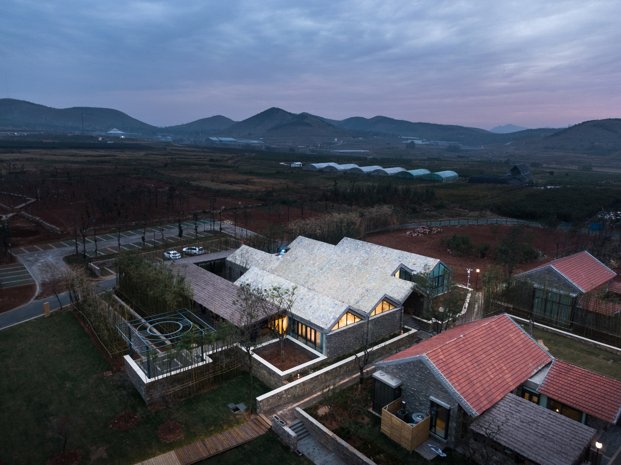 Shiziling Ideal Village / ARCPLUS · Free Studio-51