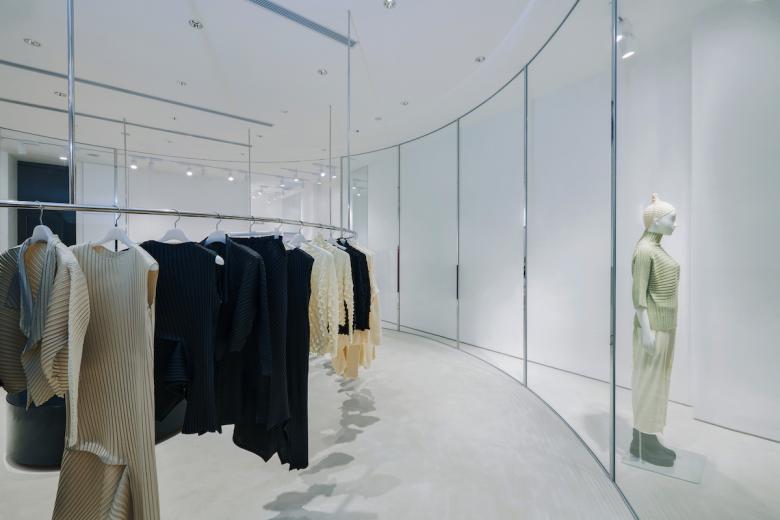 Issey Miyake SKP 室内设计丨中国成都丨CASEREAL,KOICHI FUTATSUMATA STUDIO-4