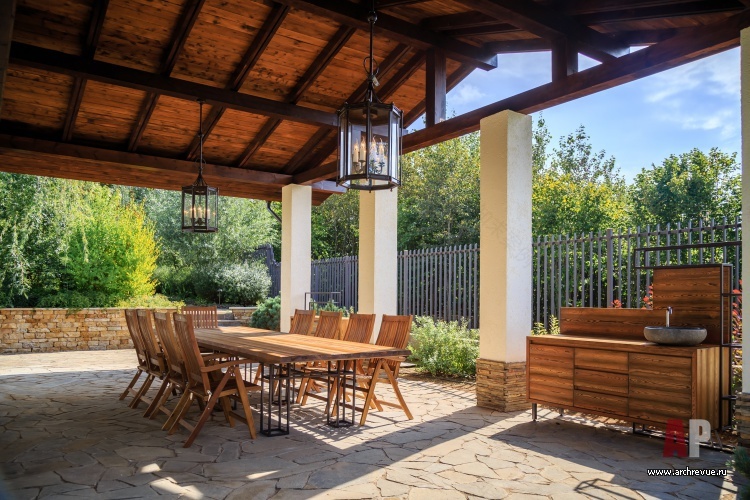 两 层 带 浴 室 和 花 园 的 现 代 风 格 木 屋 设 计-40