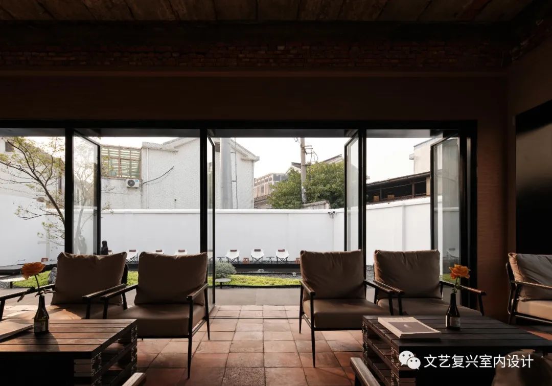 金路烟酒&伍十三度麓丨文艺复兴室内设计-40