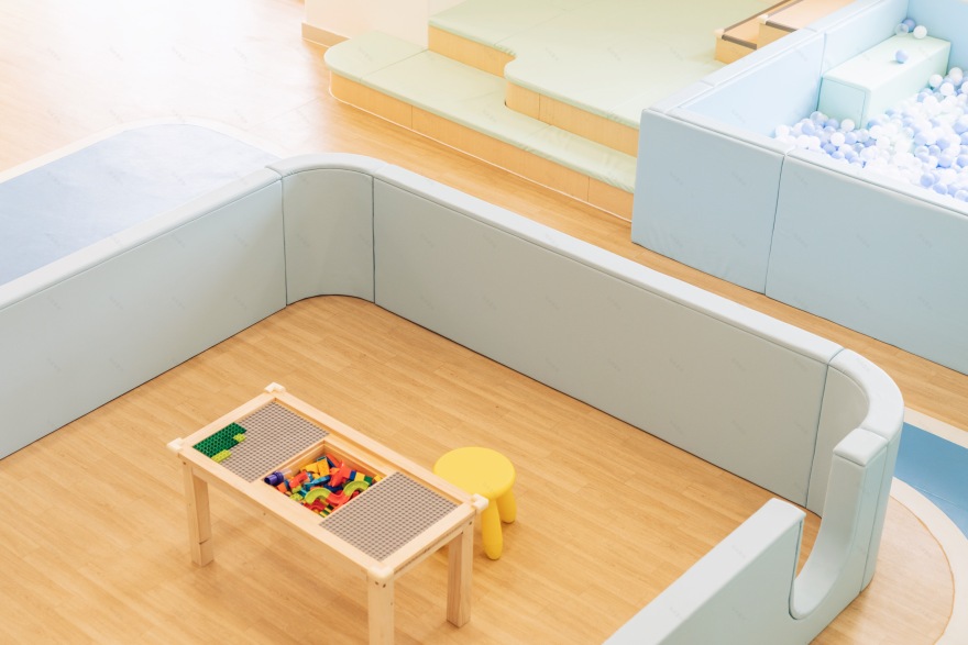 吐泡泡亲子游泳俱乐部广州白云店设计案例丨中国广州丨意匠工作室-30