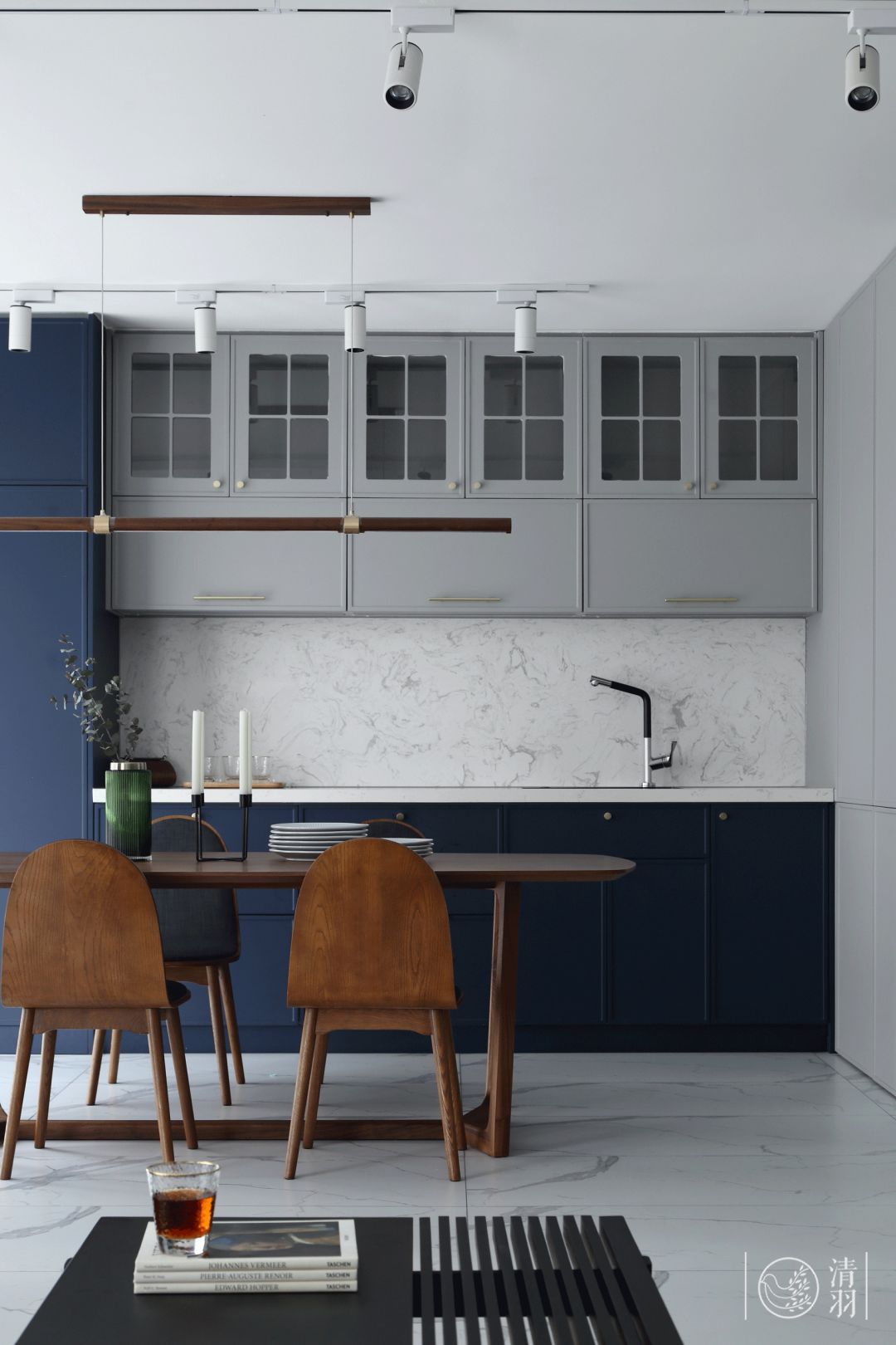 幸福诠释家的温暖——现代精致四口之家设计-52